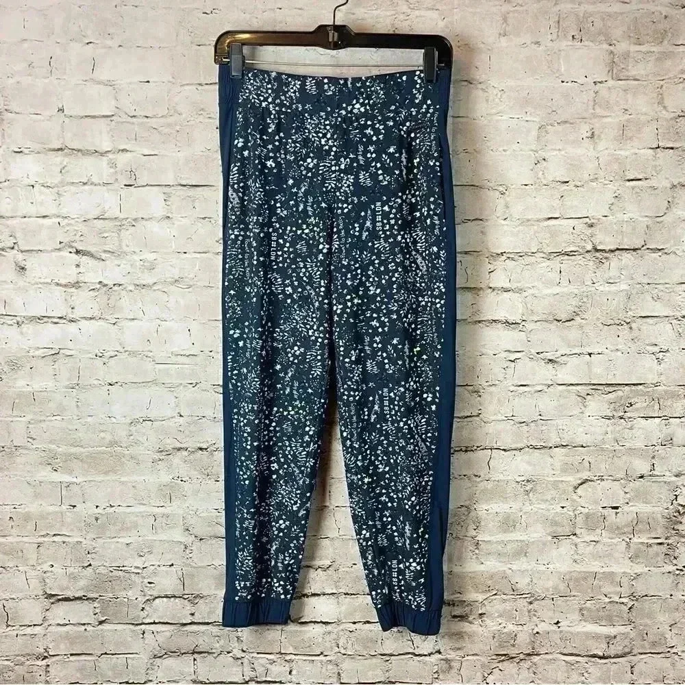 Sweaty Betty London Women's S Mellow Printed 7/8 Trousers Beetle Blue Stay Wild